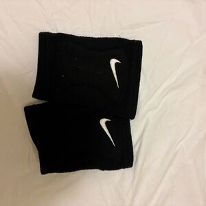 Nike Black Knee pads